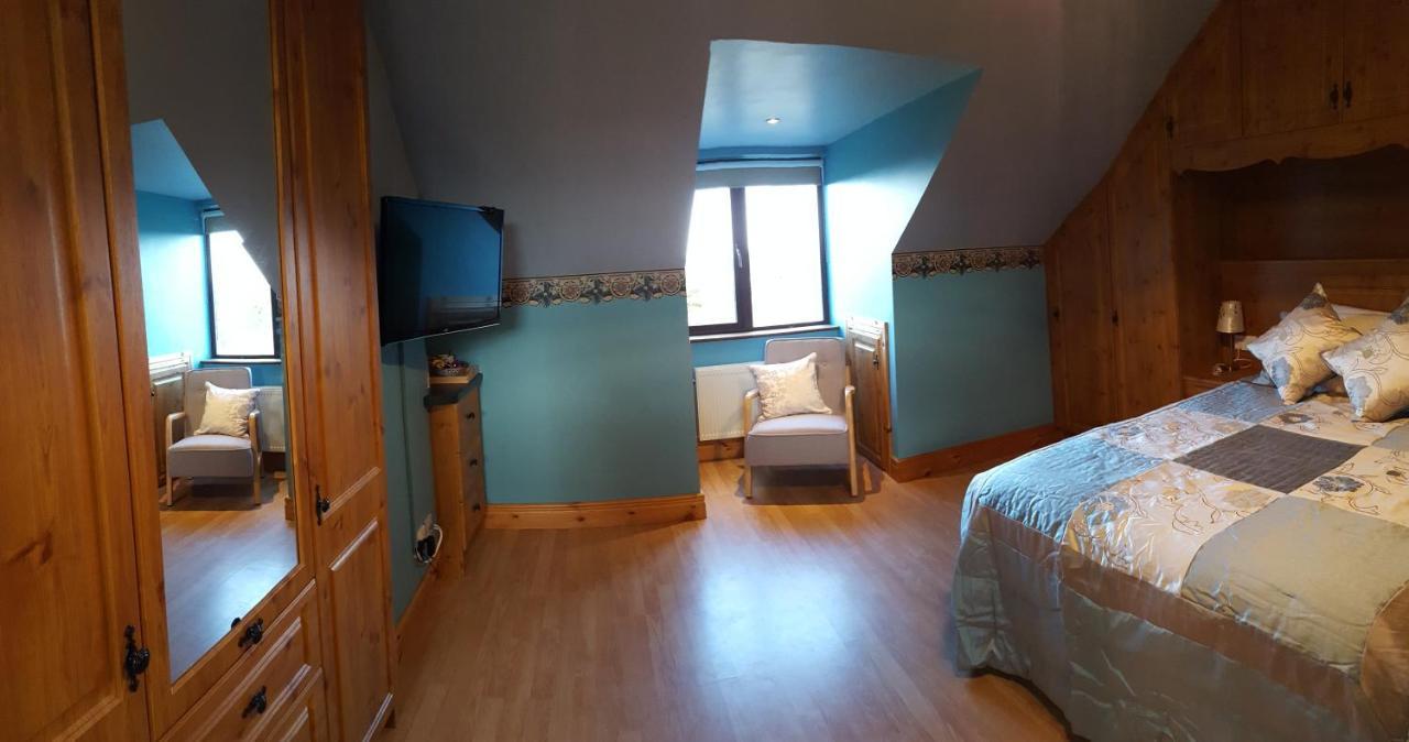 Leroy'S Lodge Headford ภายนอก รูปภาพ